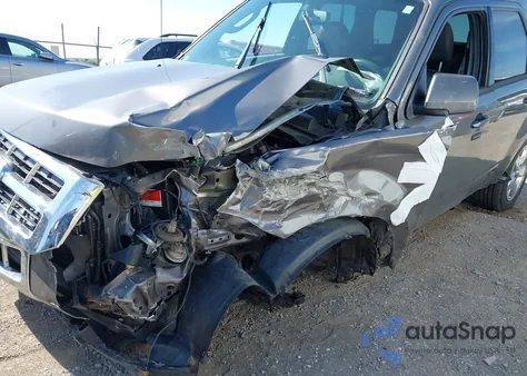 2012 Ford Escape Limited z USA, uszkodzony, nr VIN 1FMCU9EG3CKA97839